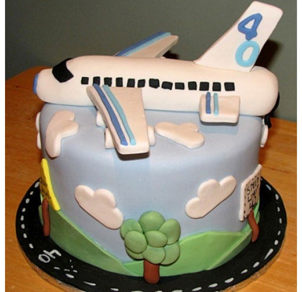 Airplane Fondant Cake