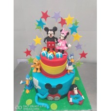 Mickey and Family Fondant Cake 