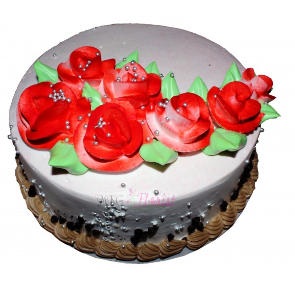 Designer Roses Vanilla Cake