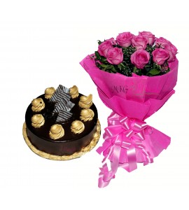 Chocolate Cake With pink Roses 